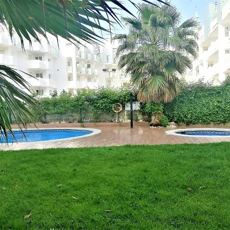 Global Immo 3330 Royal Marina I Tramuntana 4-10 * روساس