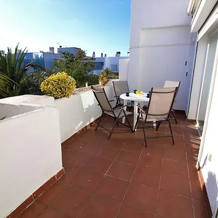 Global Immo 3330 Royal Marina I Tramuntana 4-10 Apartment Roses